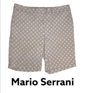 Mario Serrani Bermuda with tummy control size 10